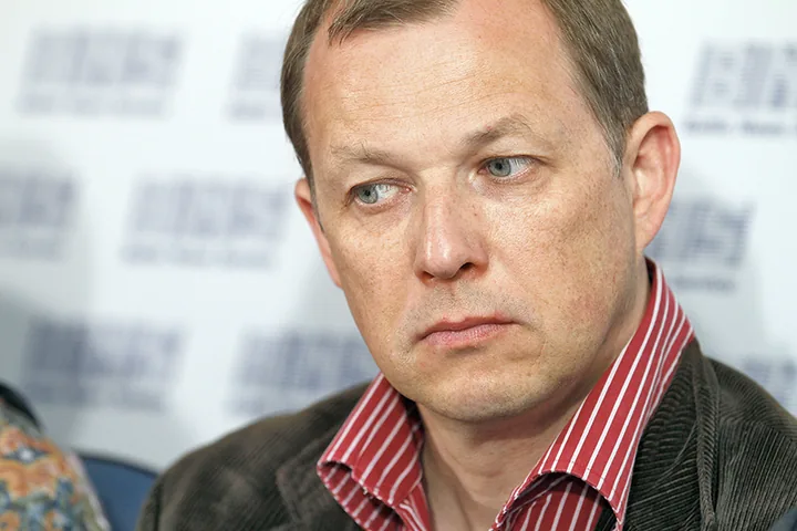 Vytautas V. Landsbergis (1962, 61 y/o)Writer, journalist, director of films and theater, children's book writer. He holds a degree in Lithuanian language and literature. He studied film-making in Tbilisi, New York and Warsaw. He has five children; Gabrielius, the oldest, is the only child from his first wife.